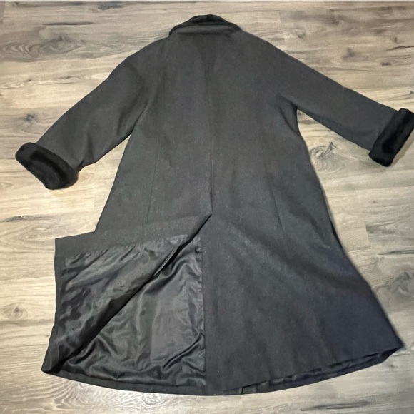 Donny Brook Womens Trench Coat Sz 14P Gray 100% Wool Lined Faux Fur Pocket - Picture 13 of 15